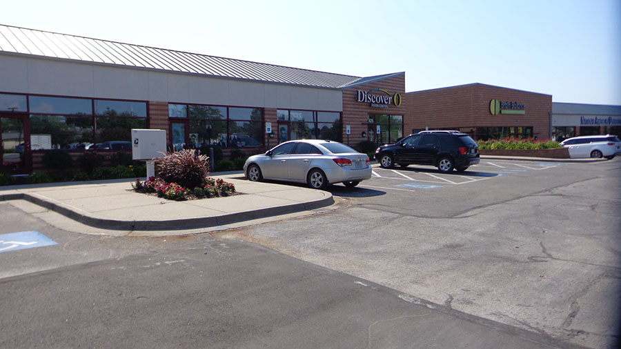 Discover Vision Lee's Summit Parking Lot