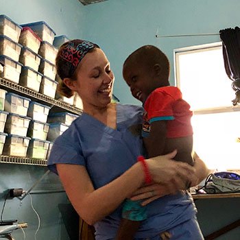 Discover Vision's Doctors Visits Haiti on Relief Mission | Discover Vision