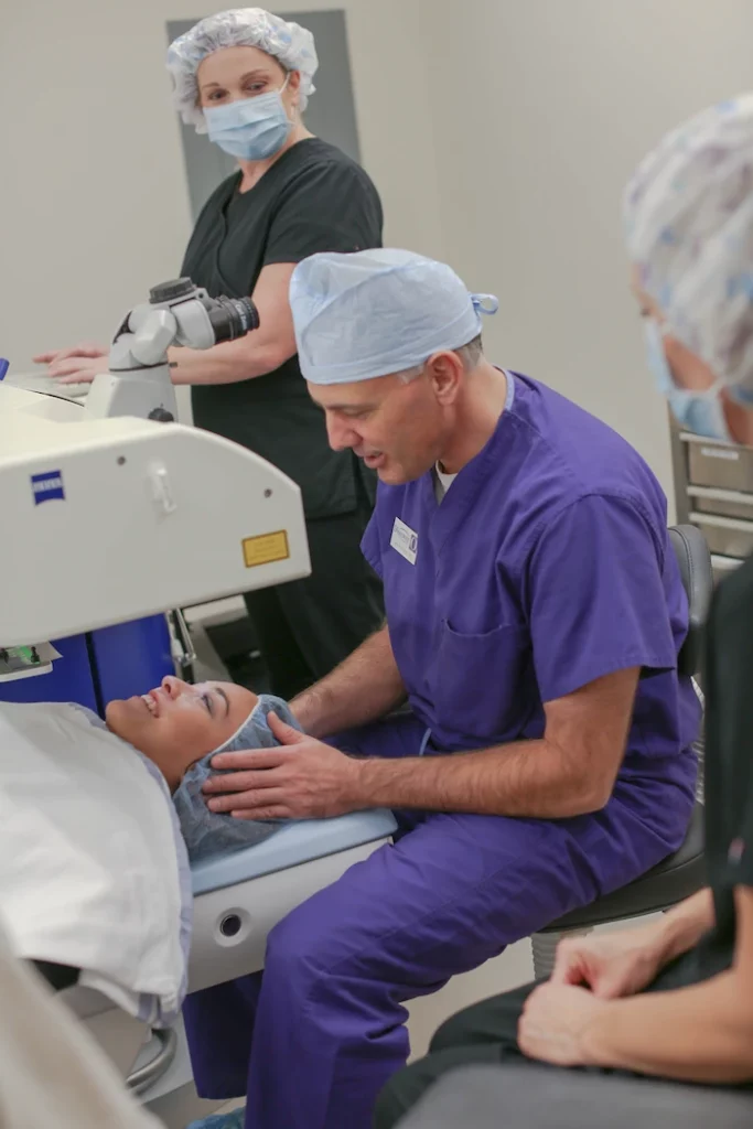 What Makes Discover Vision in Kansas City an Outstanding Choice for LAL Surgery?
