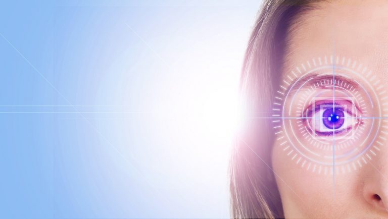 Pros and Cons of LASIK Surgery